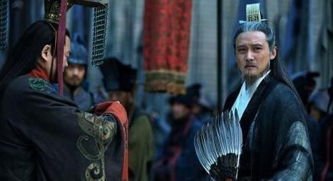 (新三国之霸天下)三国之新霸主：崭露头角的绝世军师夺得帝位