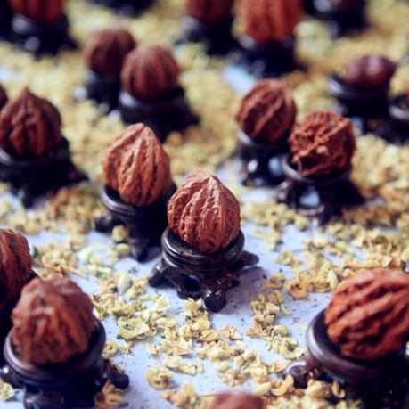 (美食街品牌)品味独特!探寻风味美食街国际服装与美食之间的奇妙联系 (美食街品牌)品味独特!探寻风味美食街国际服装与美食之间的奇妙联系