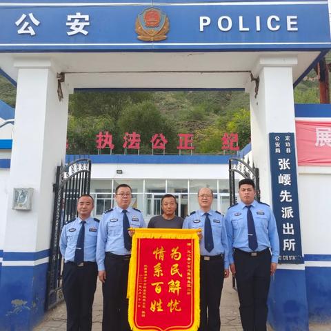 (全民冠军足球零氪攻略)全民冠军足球0氪阵容：零成本组建最强球队，一统足坛江湖