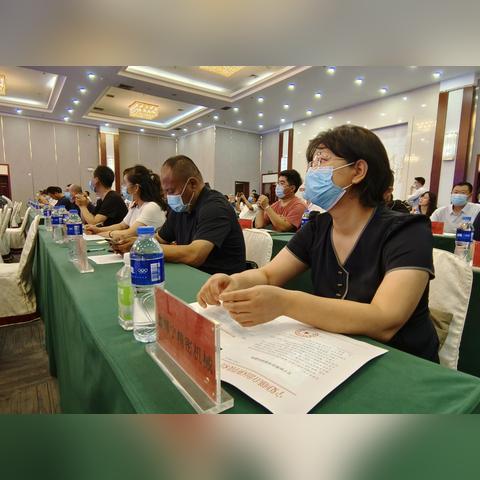 (使命召唤18新消息)探索使命召唤18游戏特色：全新地图、创新玩法与更多装备选择