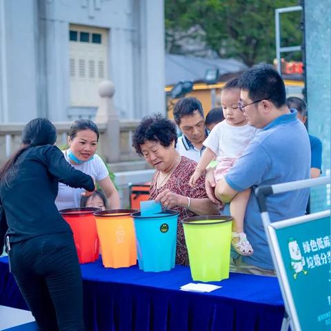 探索寓教于乐的新模式：以星糖消消乐红包版为例，讲述互动娱乐软件和财经理财相结合的创新之路