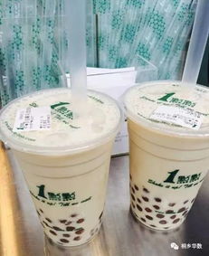 详解网红奶茶店背后的秘密：探索不为人知的专业配方与制作技巧