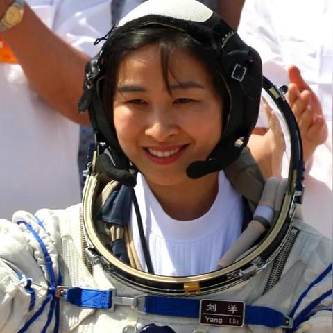 (我是宇航员下载)我是航天员无限金币版，探索宇宙的无限可能性