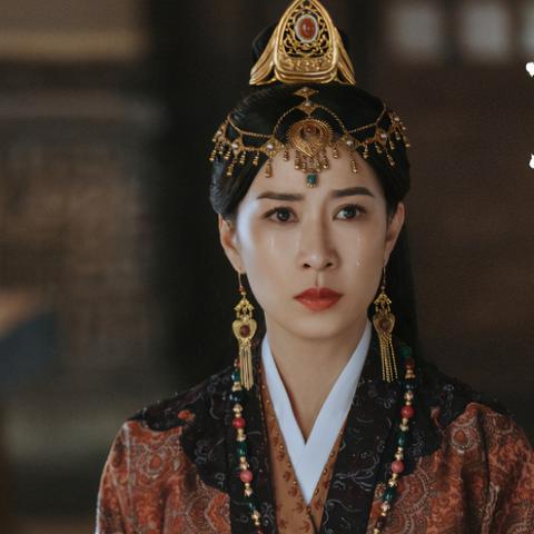 (我本千金免费)我本千金剧情介绍：权谋纷争，父女情深，身世之谜扑朔迷离。