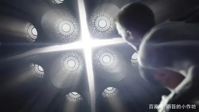 (降神会解析)探析神秘力量：揭密什么是降神现象