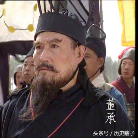(三国诛将录官网)探讨三国诛将录下架原因：游戏内容问题或政策规定违规?