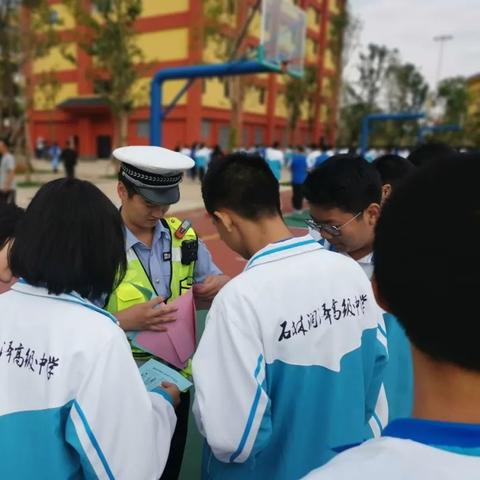 探索文明岔口：一款融合策略与冒险的沉浸式游戏简介与玩法解析