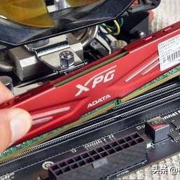 解决台式电脑无法正常关机的原因与有效解决方案，帮助你轻松处理关机问题