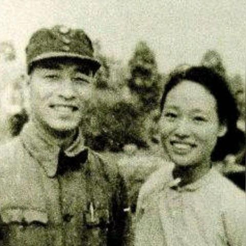 (傲战苍穹)掌控世界，征服苍穹！大主宰傲立苍穹手游带你体验无尽征途