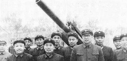 (小说李云)李云潜军人身份曝光 叶轻眉歌手身份惊人