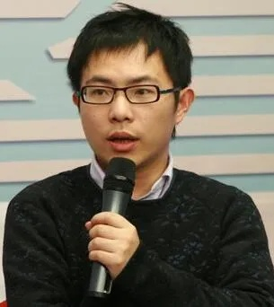 都市风云作者易克，才华横溢，创作引领潮流，必定成为文坛新生力量！