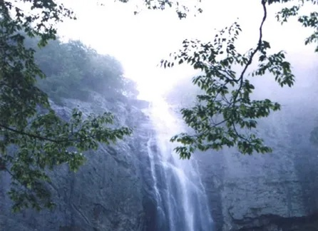 (百药山简介)百药潭在哪里?探秘这个神秘的药到之地 (百药山简介)百药潭在哪里?探秘这个神秘的药到之地