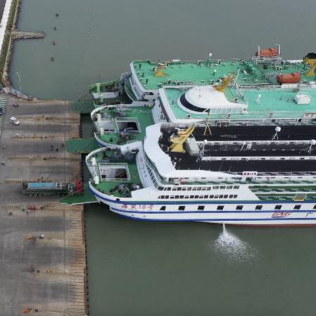 (琼州海峡客滚船)琼州海峡客滚运输全线复运，海峡畅通航道迎来新时代。