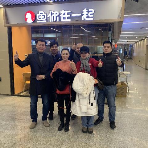 探索创业梦想：简析如何通过'我要当店长'游戏攻略，无限刷取金币钻石以提升经营效率和玩家体验