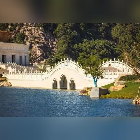 探索山海小镇游戏的奇妙世界：打造属于你的梦想家园与冒险旅程