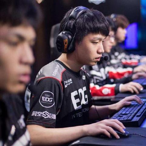(沙特40强赛)2024年LOL沙特石油世界杯：电竞巨头与能源巨头的碰撞