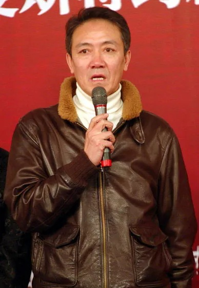 (李幼斌!)李幼斌：从影视小人物到荧屏巨星的成长之路与辉煌历程