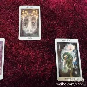 新月啊新月，揭示你的魅力和神秘，让我们一起探寻你的美丽和奥秘