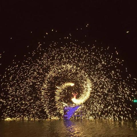 (满月之旅)探索佳期月圆游戏的奇幻世界：如何在满月之夜收获幸福与勇气
