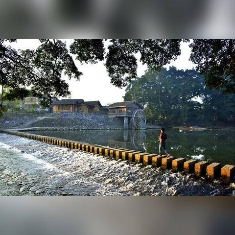 (穿梭三国)深度解析：穿行三国阵容推荐，实用阵容搭配技巧揭秘