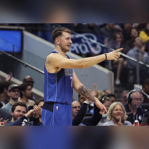 (美国全明星篮球)美职篮全明星内测下载:体验最新版本的全明星游戏 (美国全明星篮球)美职篮全明星内测下载:体验最新版本的全明星游戏