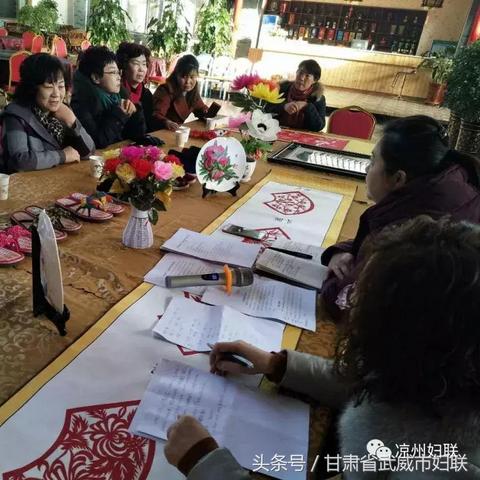 探秘圆梦庄园：揭秘这款备受追捧的虚拟游戏的玩法和魅力