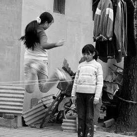 探索弹珠游戏的魅力：从经典玩法到现代创意，带你重温童年乐趣