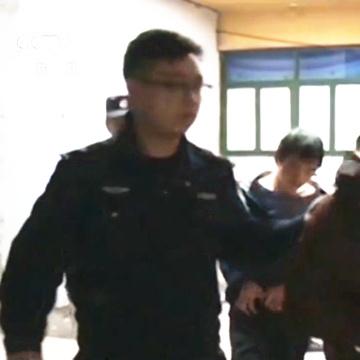 探讨变异宝贝角色的个性化设计：如何理解其独特的内衣和内裤造型？