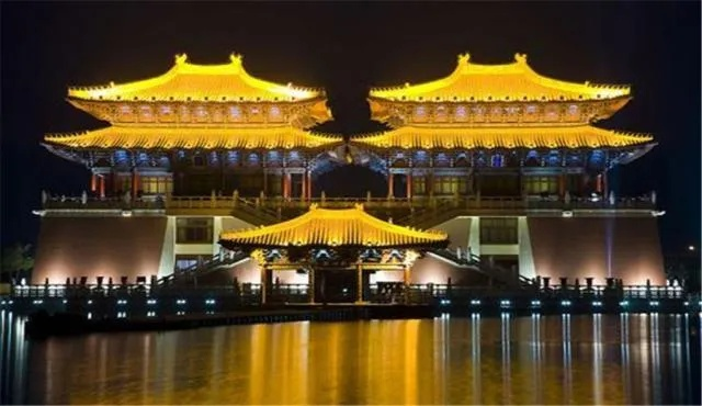 (中原景点)探索古老与现代融合之美，中原旅游指南为您揭秘中原神秘魅力