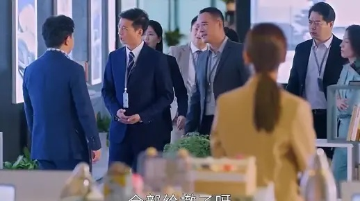 非凡影界老板跑路了，员工团队惊愕失控，产业前景蒙上了一层迷雾