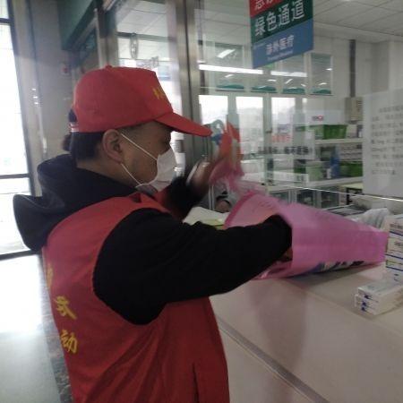 (购买中药网站有哪些)在线购买中草药的最便捷方式：中草药零售网上药店