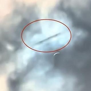 (经典传奇ufo事件真实外星人)探秘经典传奇UFO：神秘外星飞船的奇幻故事揭秘