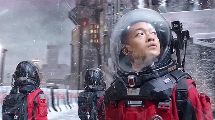 (流浪地球最佳录音)流浪地球的耳机是哪一款？科幻大片所使用的耳机型号揭秘